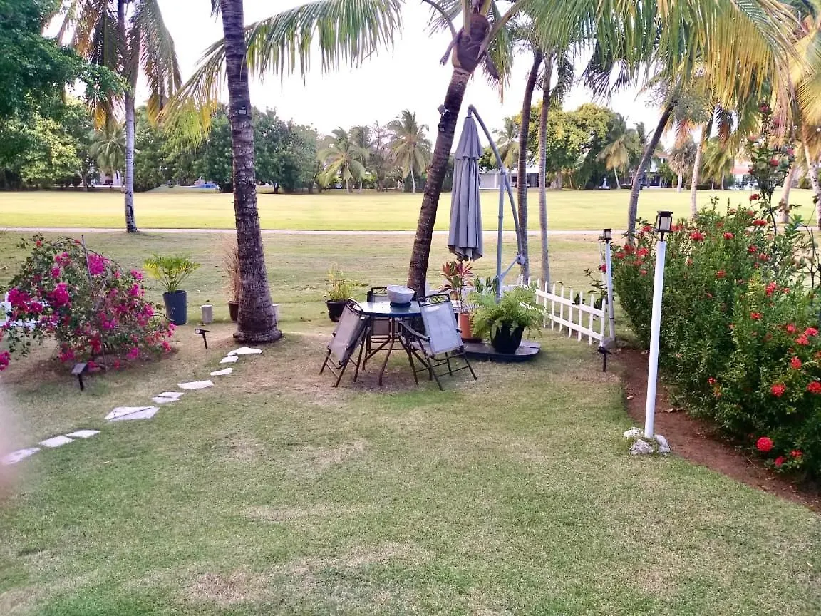 Cocotal, Villa Tropical En Punta Cana