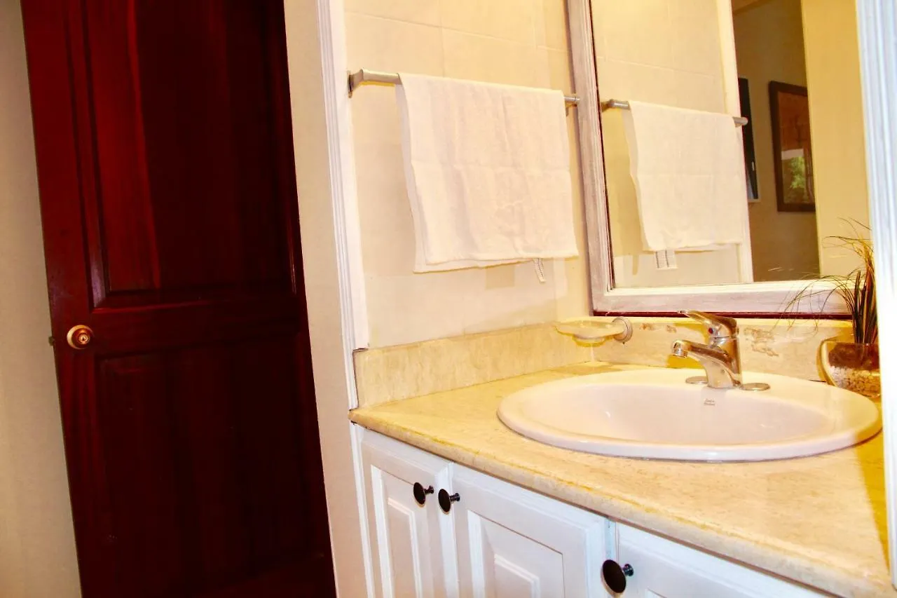 Cocotal, Villa Tropical En Punta Cana